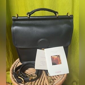 Vintage COACH WILLIS Black Leather Crossbody Handbag Satchel